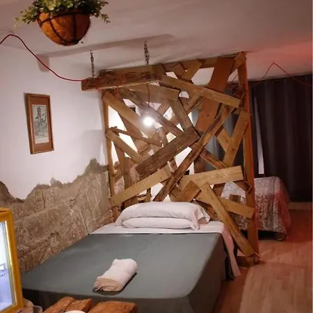 Casa Paeria Bed & Breakfast